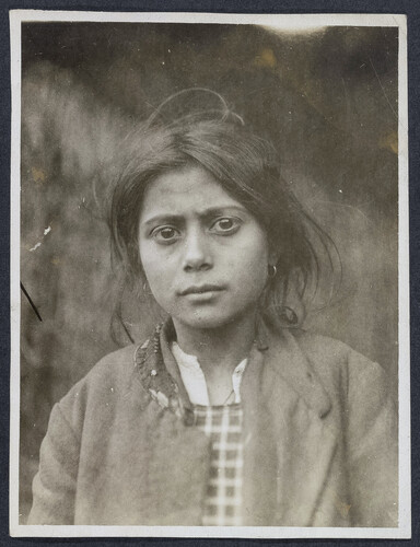 Portrait of a girl in a checked frock. Alexandropol, c. 1923–1926.