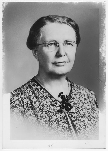 Dr. Ruth Parmelee