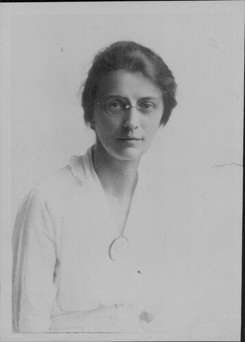 Sophia Small Moultrie
